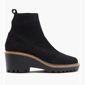 Nicole Miller LeLe Platform Sock Booties sz 7